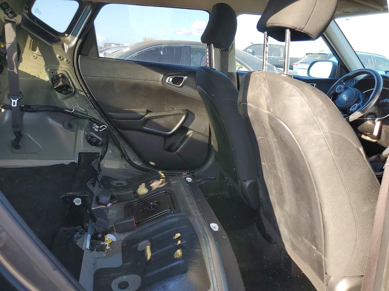2020 KIA SOUL LX photo 10