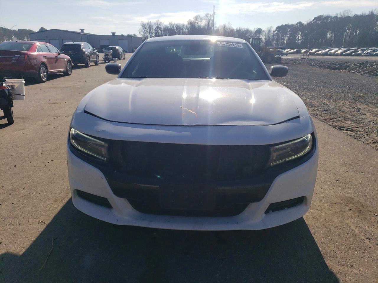 2017 DODGE CHARGER SE photo 5