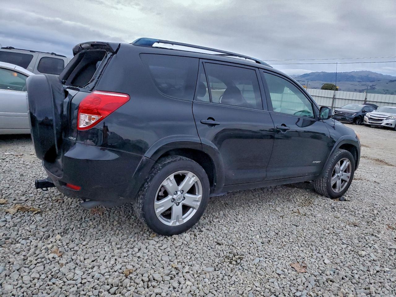 2006 TOYOTA RAV4 SPORT photo 3