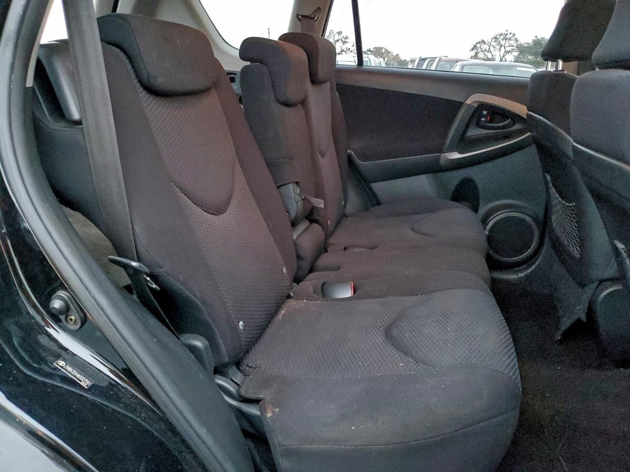 2006 TOYOTA RAV4 SPORT photo 11