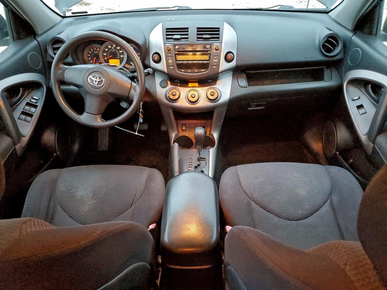 2006 TOYOTA RAV4 SPORT photo 8