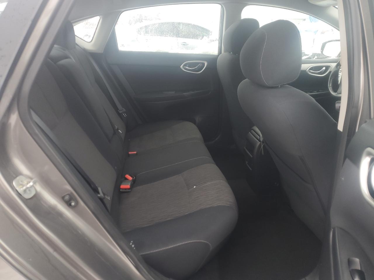 2015 NISSAN SENTRA S photo 10