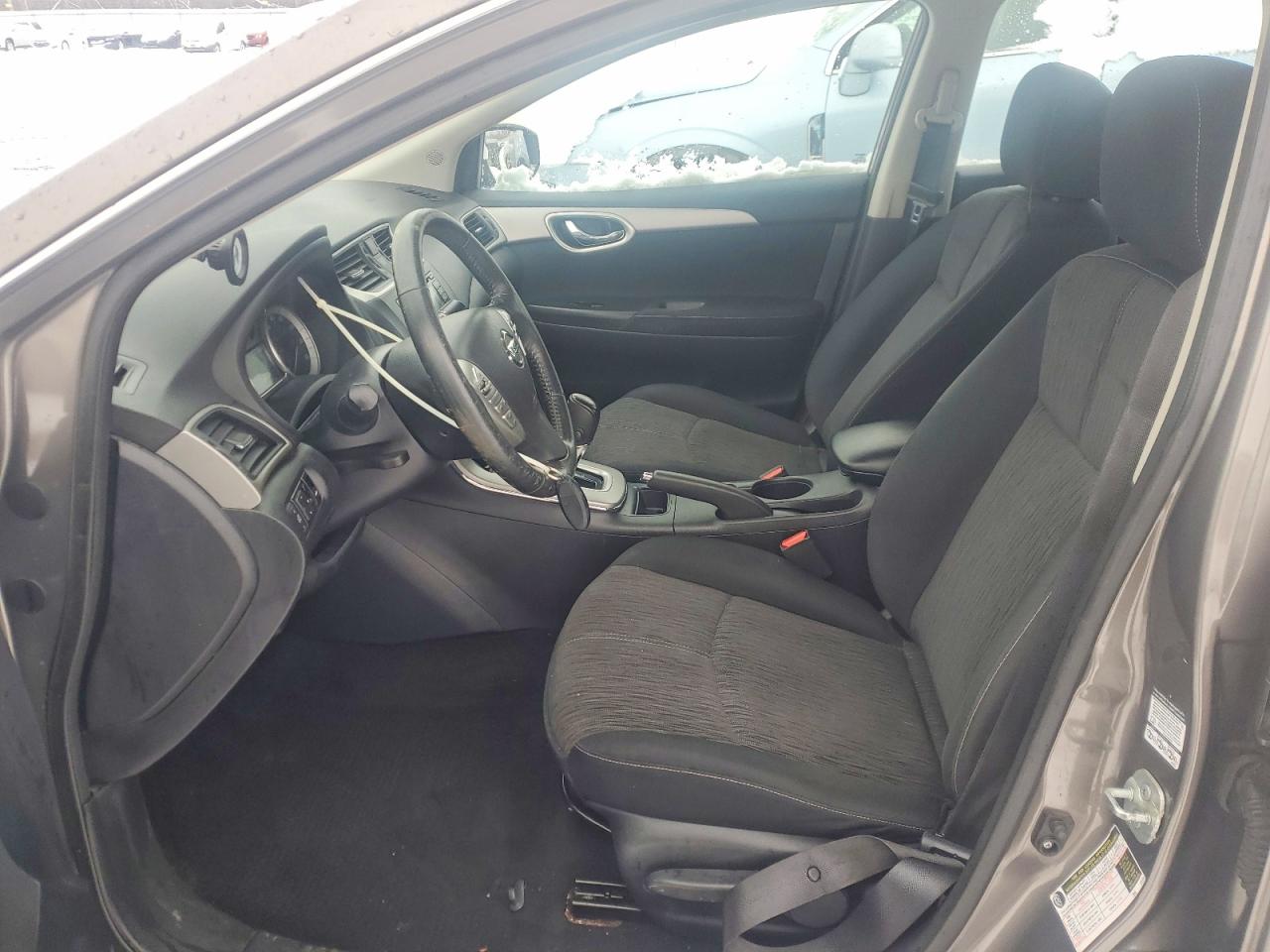 2015 NISSAN SENTRA S photo 7