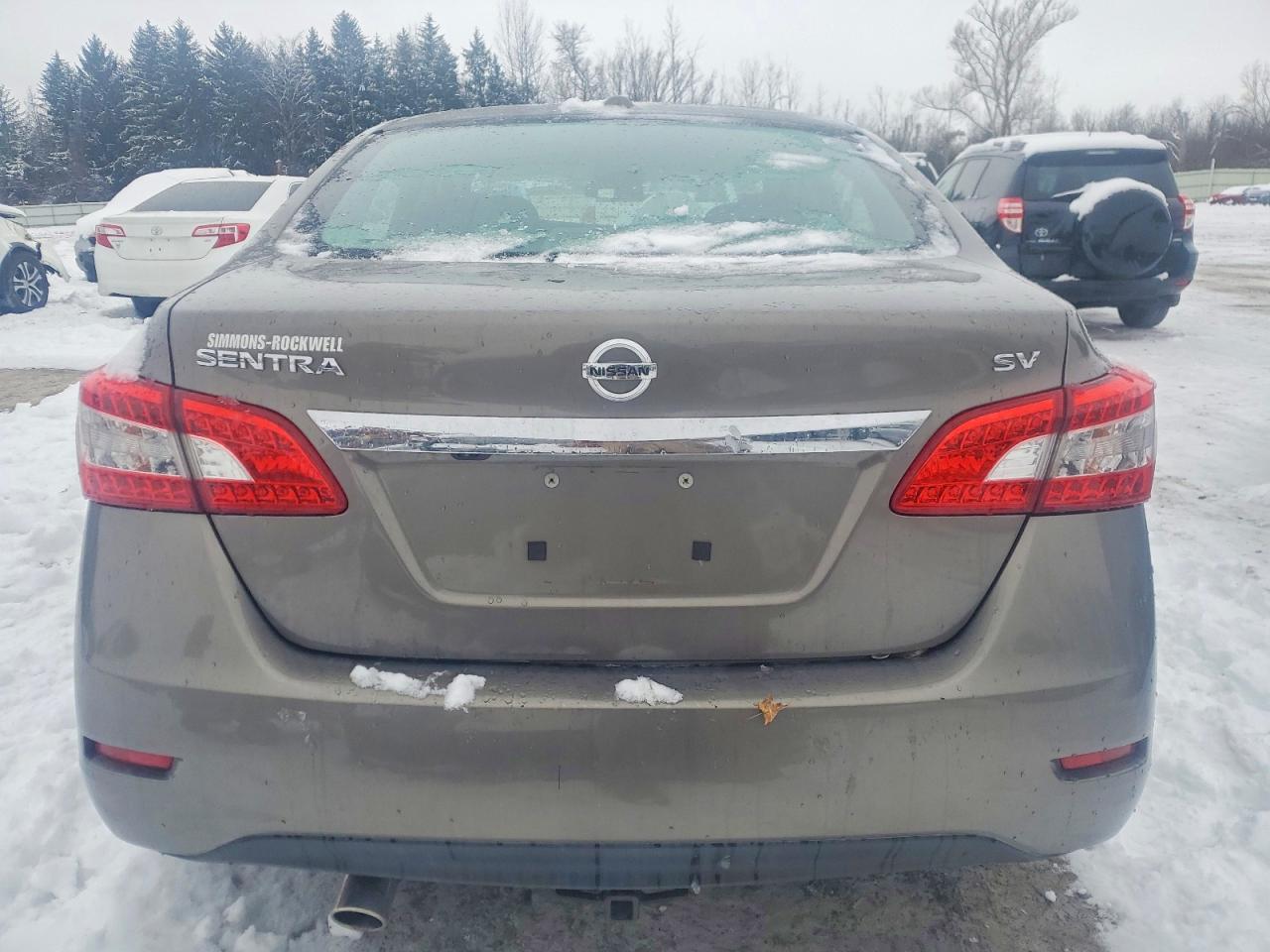 2015 NISSAN SENTRA S photo 6