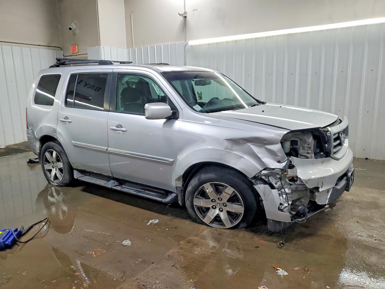 2012 HONDA PILOT TOURING photo 4
