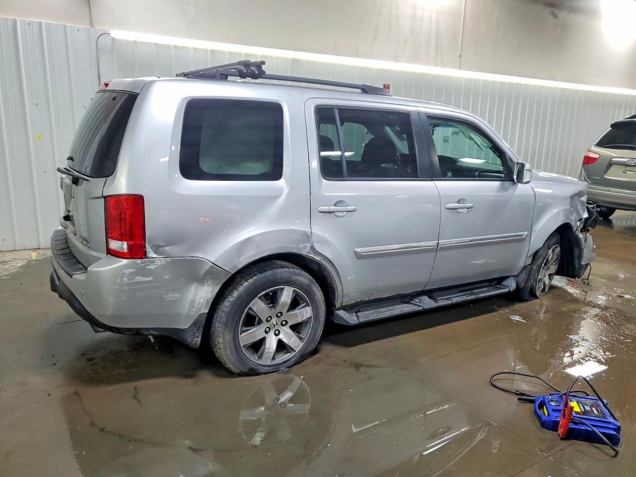 2012 HONDA PILOT TOURING photo 3