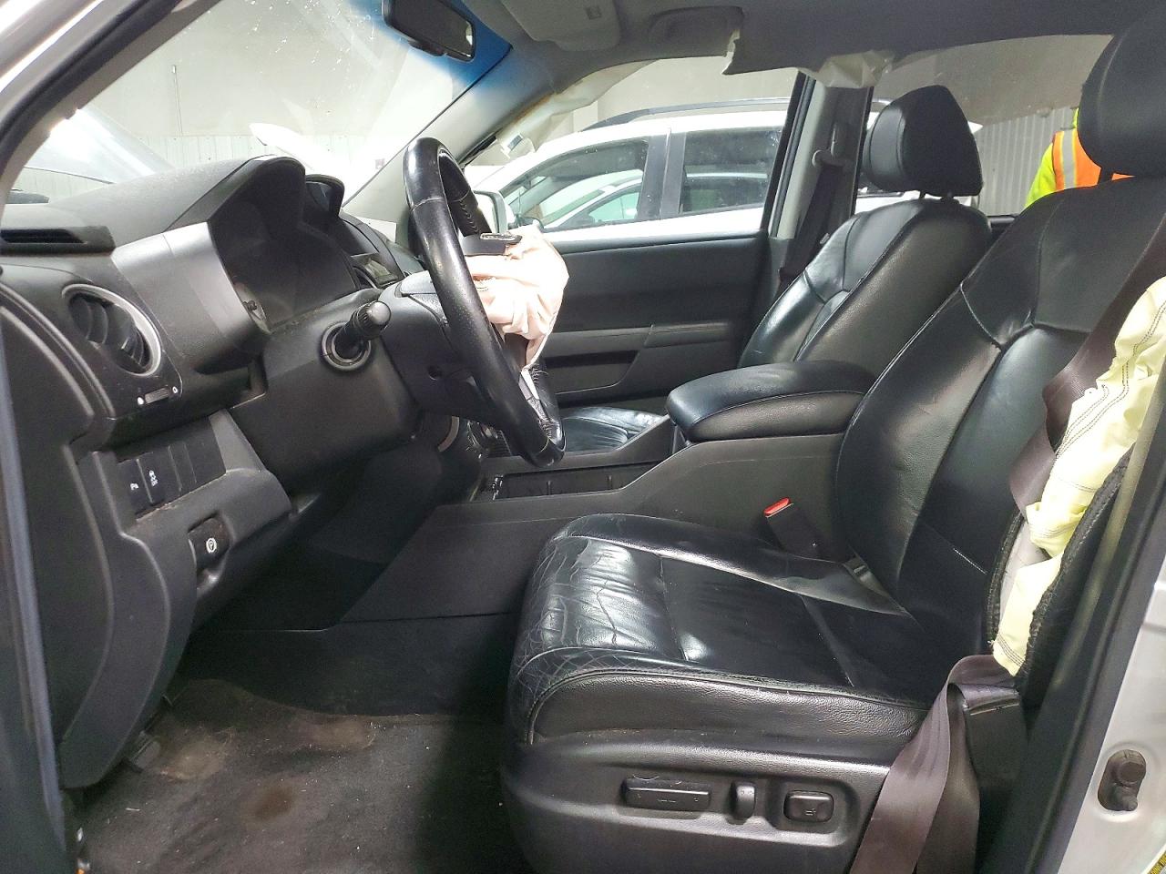 2012 HONDA PILOT TOURING photo 7