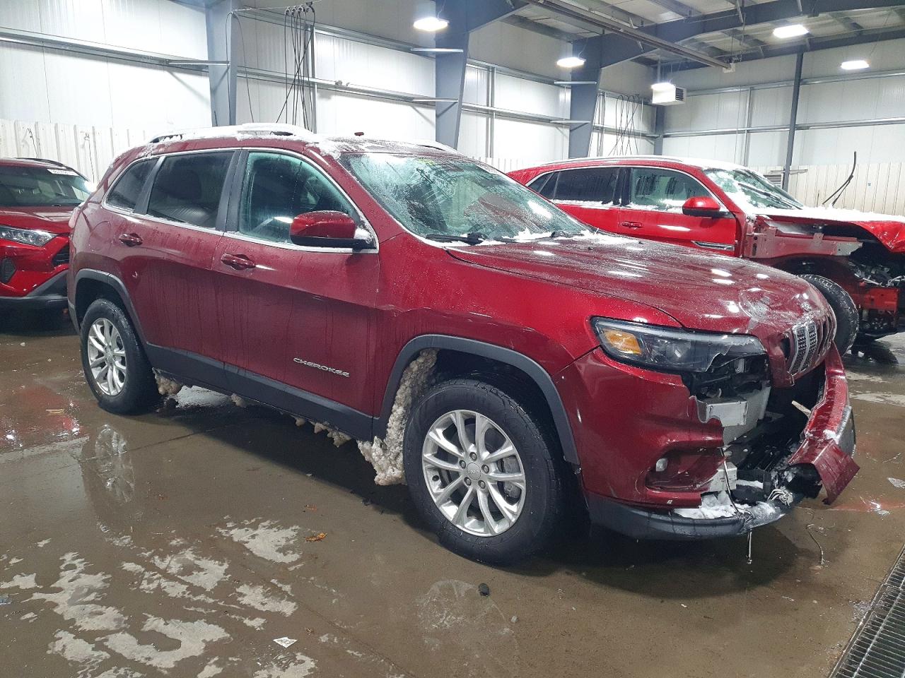 2019 JEEP CHEROKEE LATITUDE photo 4