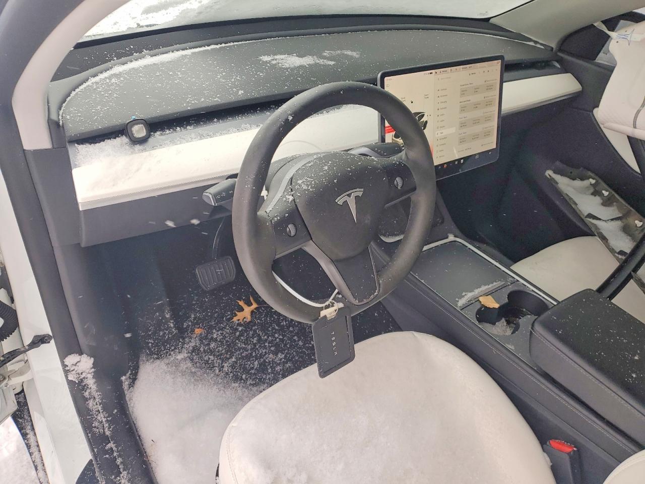 2021 TESLA MODEL Y photo 8