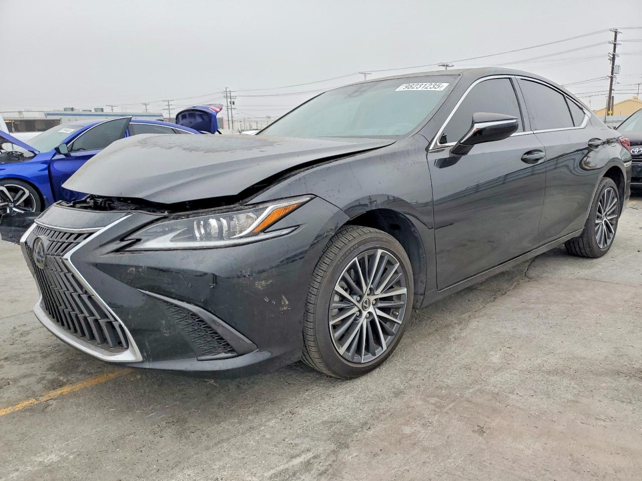 2024 LEXUS ES