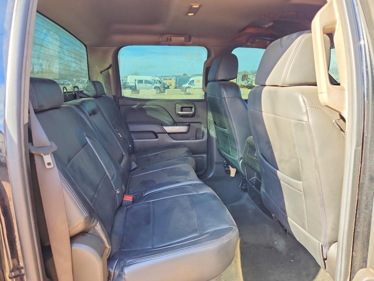 2018 CHEVROLET SILVERADO K1500 LT photo 10