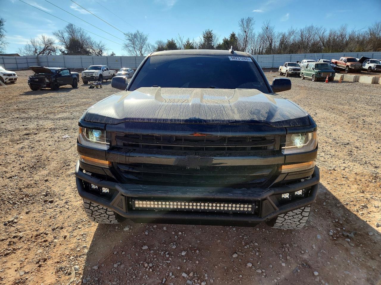 2018 CHEVROLET SILVERADO K1500 LT photo 5
