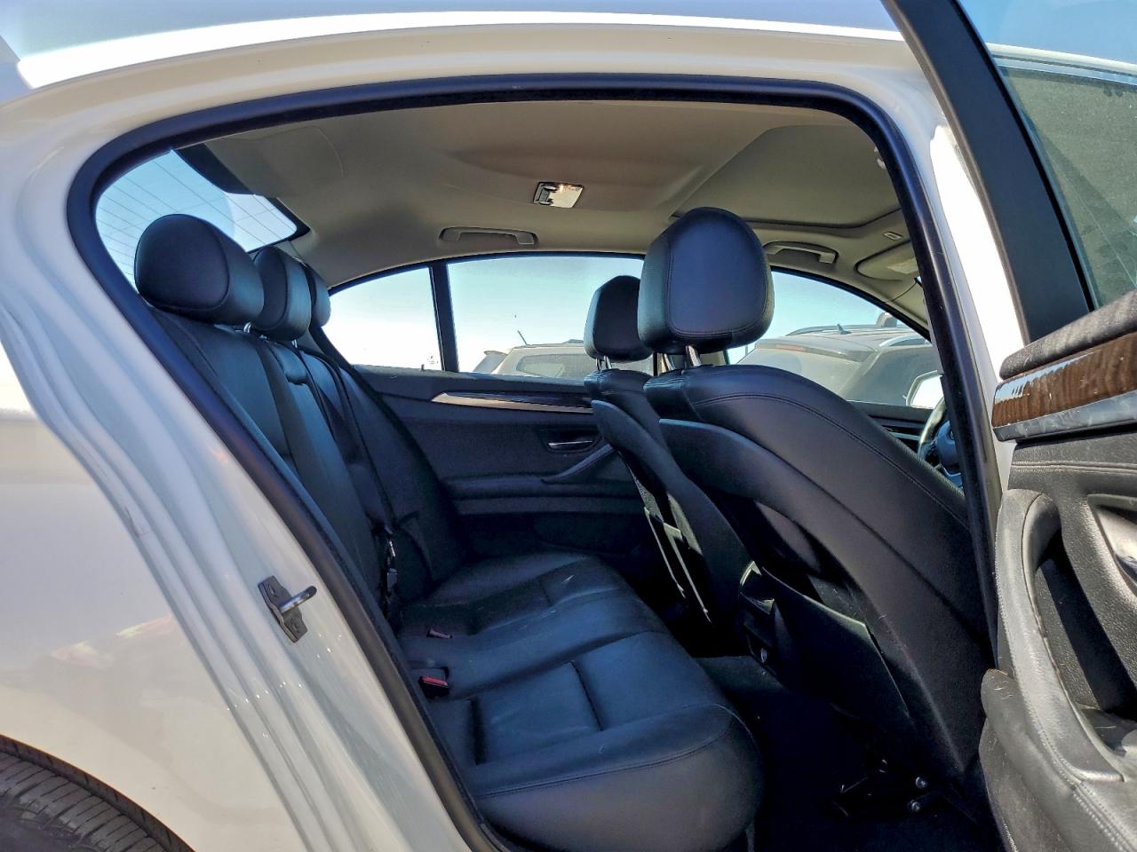 2015 BMW 528 I photo 10