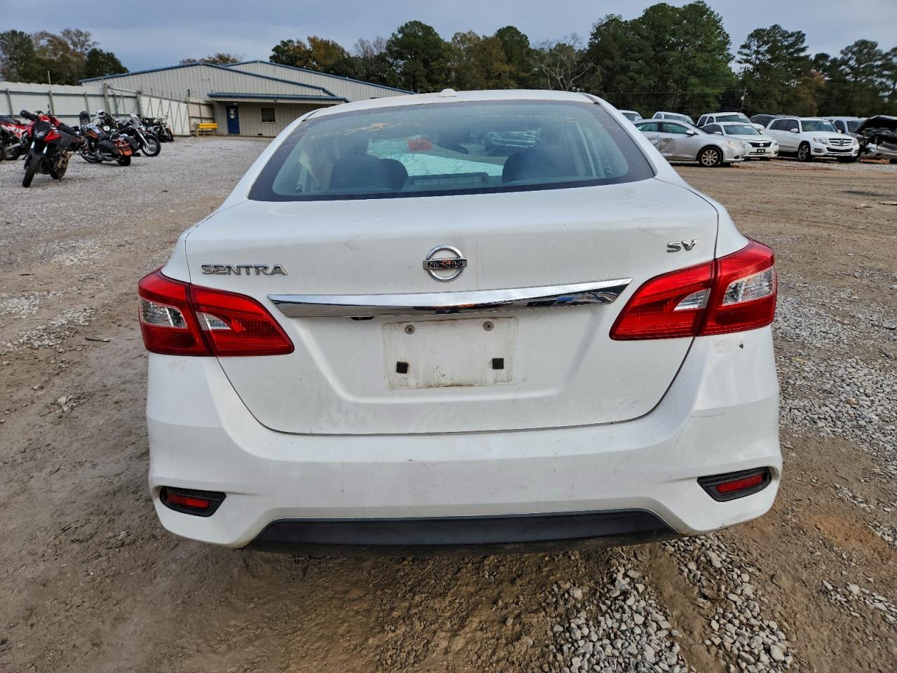 2017 NISSAN SENTRA S photo 6