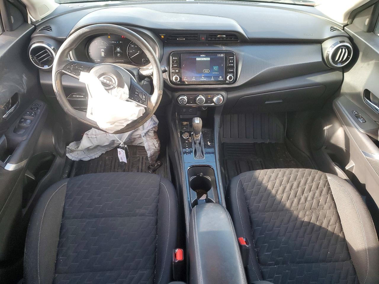 2023 NISSAN KICKS SV photo 8