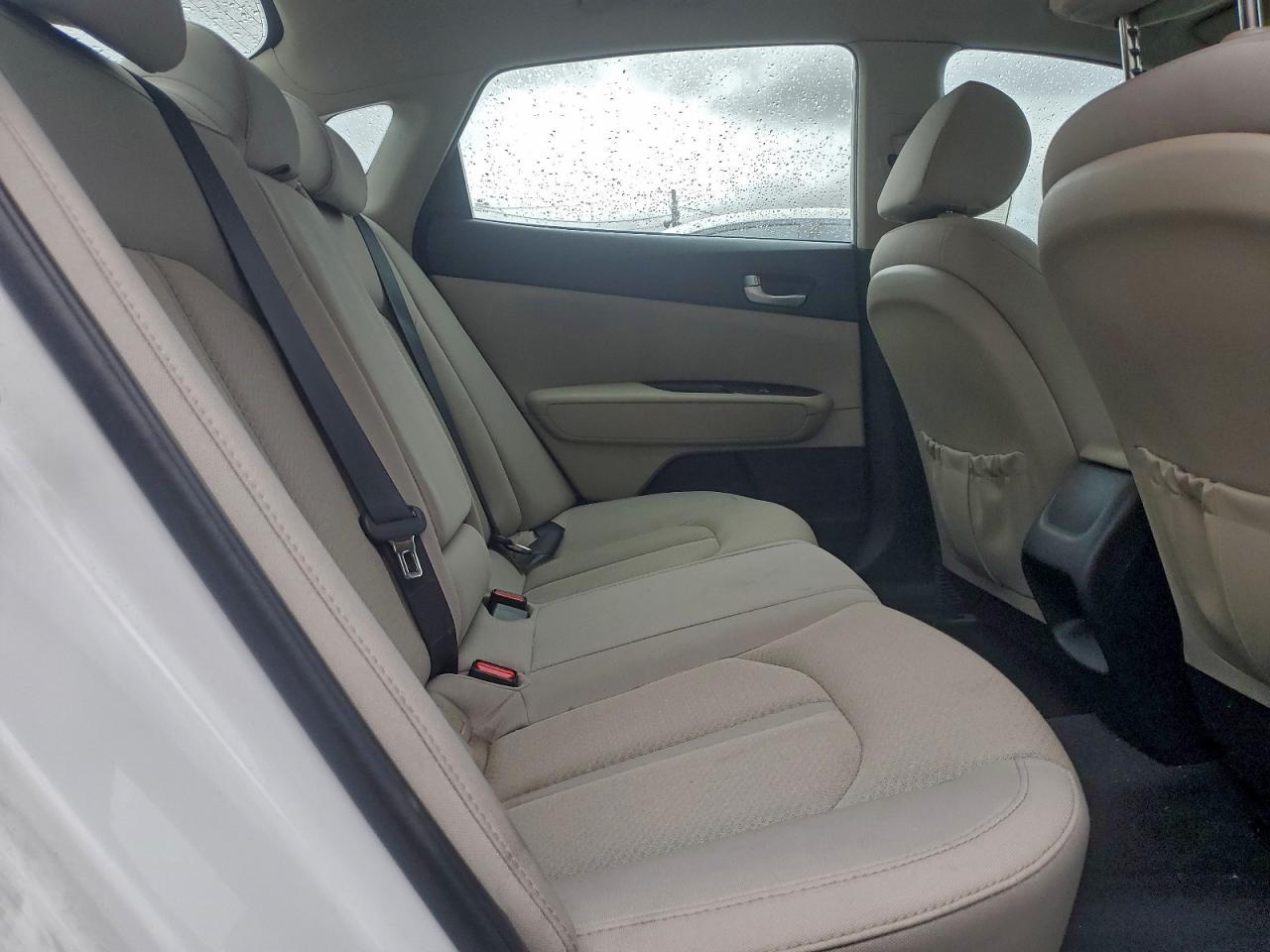 2016 KIA OPTIMA LX photo 10