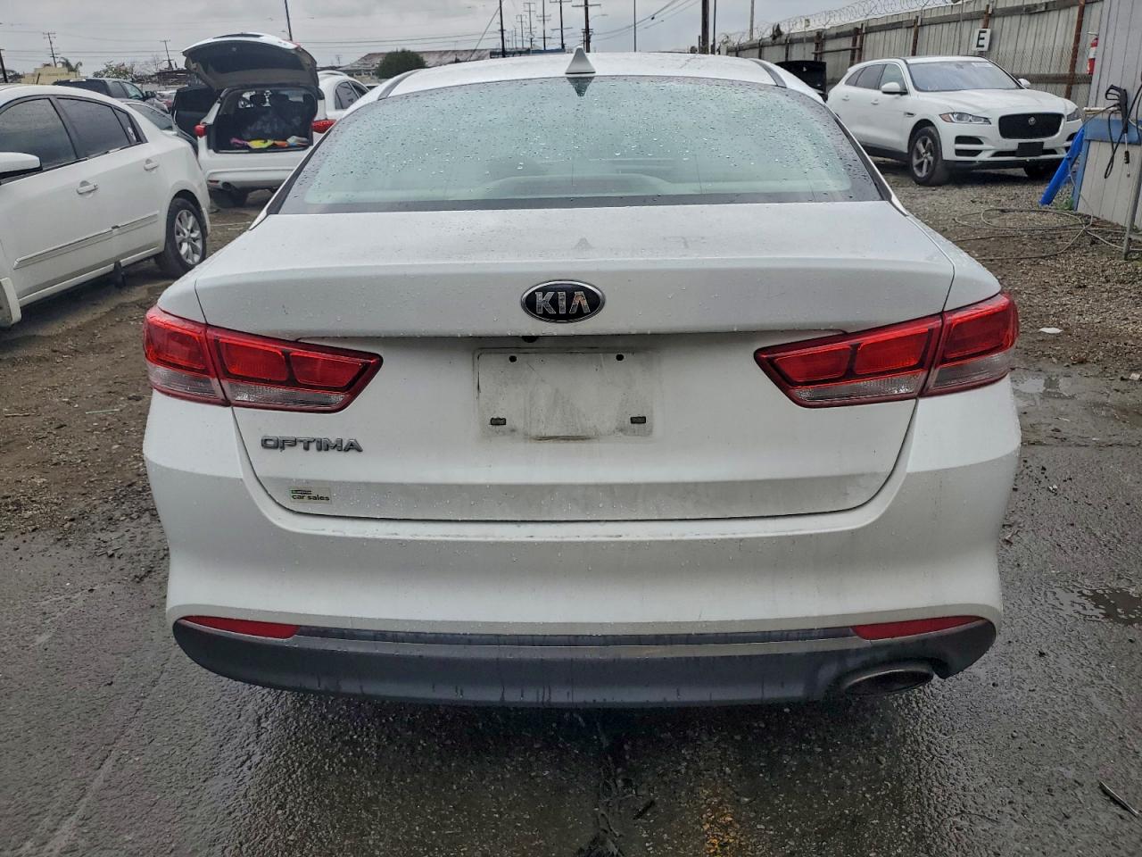 2016 KIA OPTIMA LX photo 6