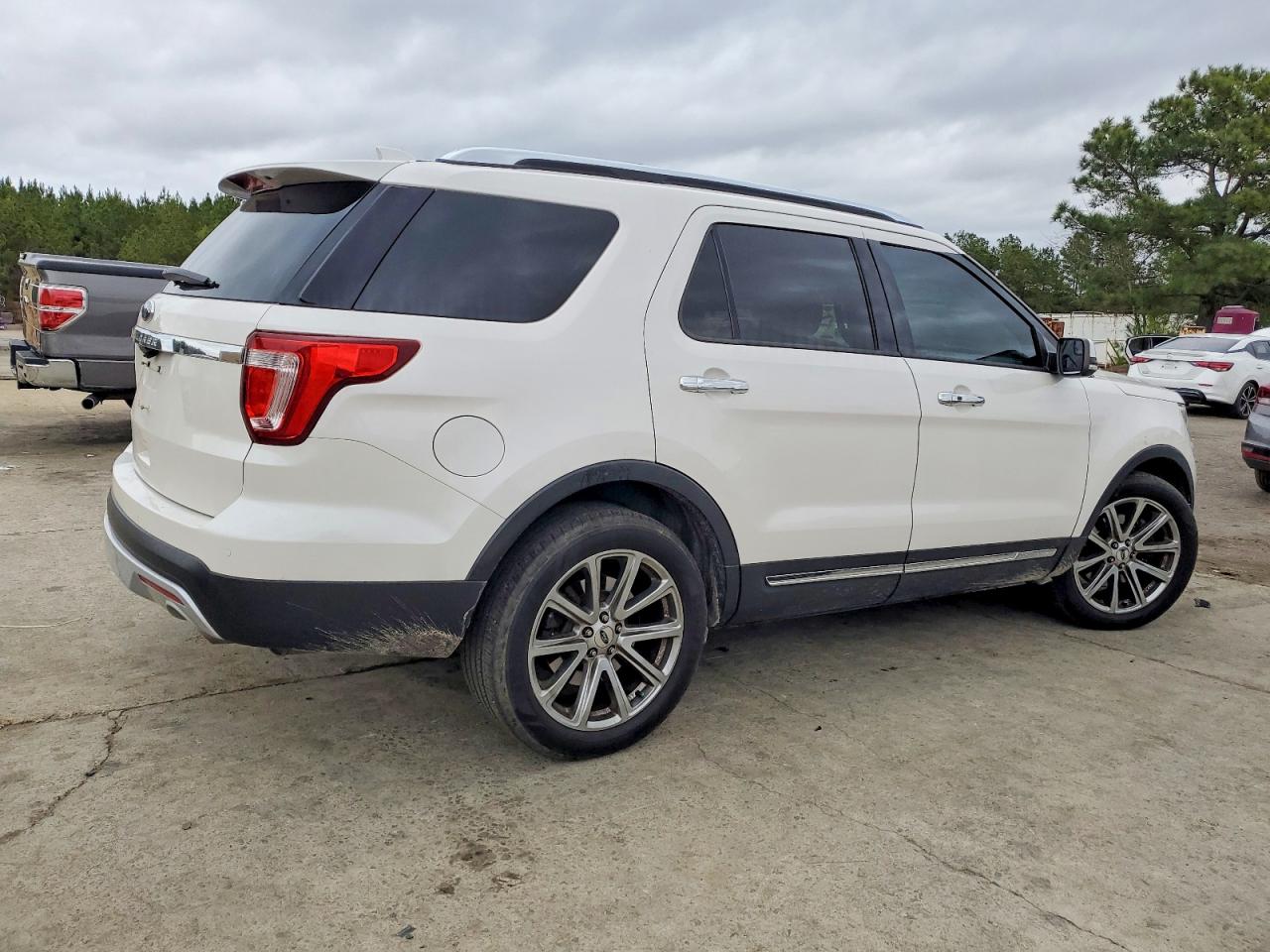 2017 FORD EXPLORER LIMITED photo 5
