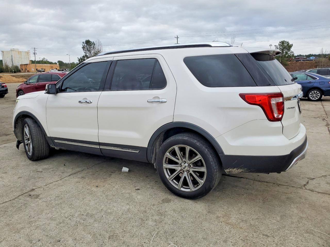 2017 FORD EXPLORER LIMITED photo 3