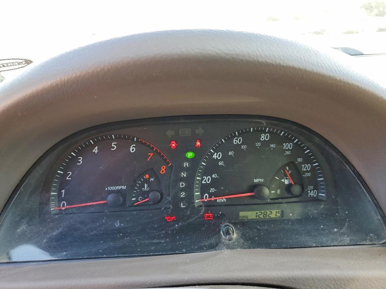 2002 TOYOTA CAMRY LE photo 17