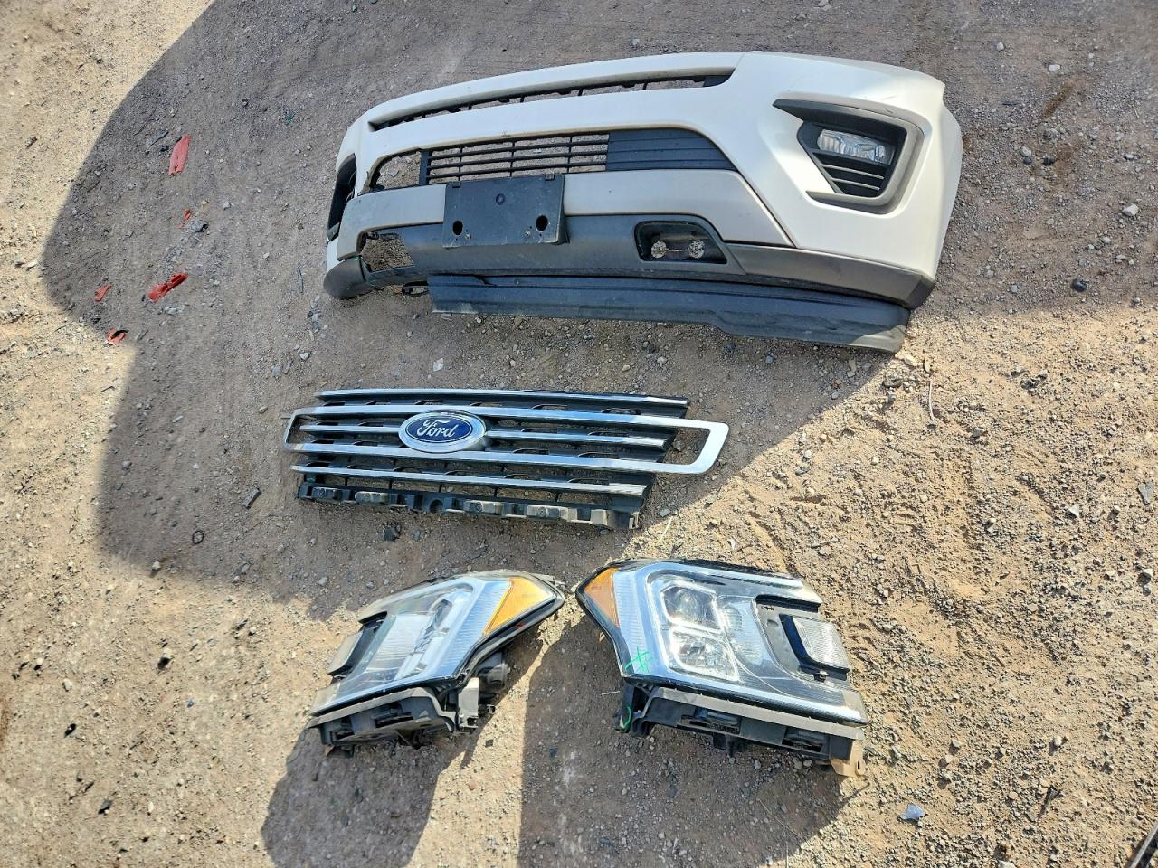 2019 FORD EXPEDITION MAX XLT photo 13