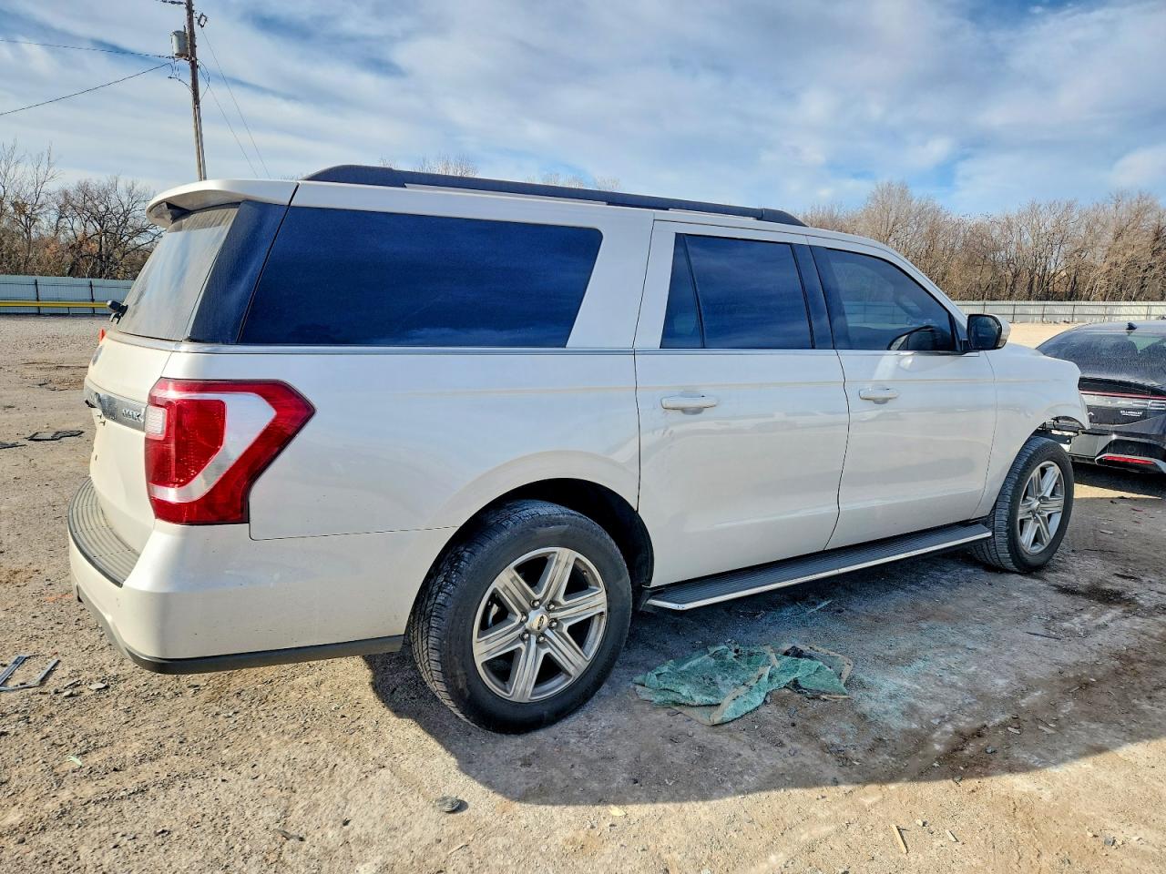 2019 FORD EXPEDITION MAX XLT photo 3