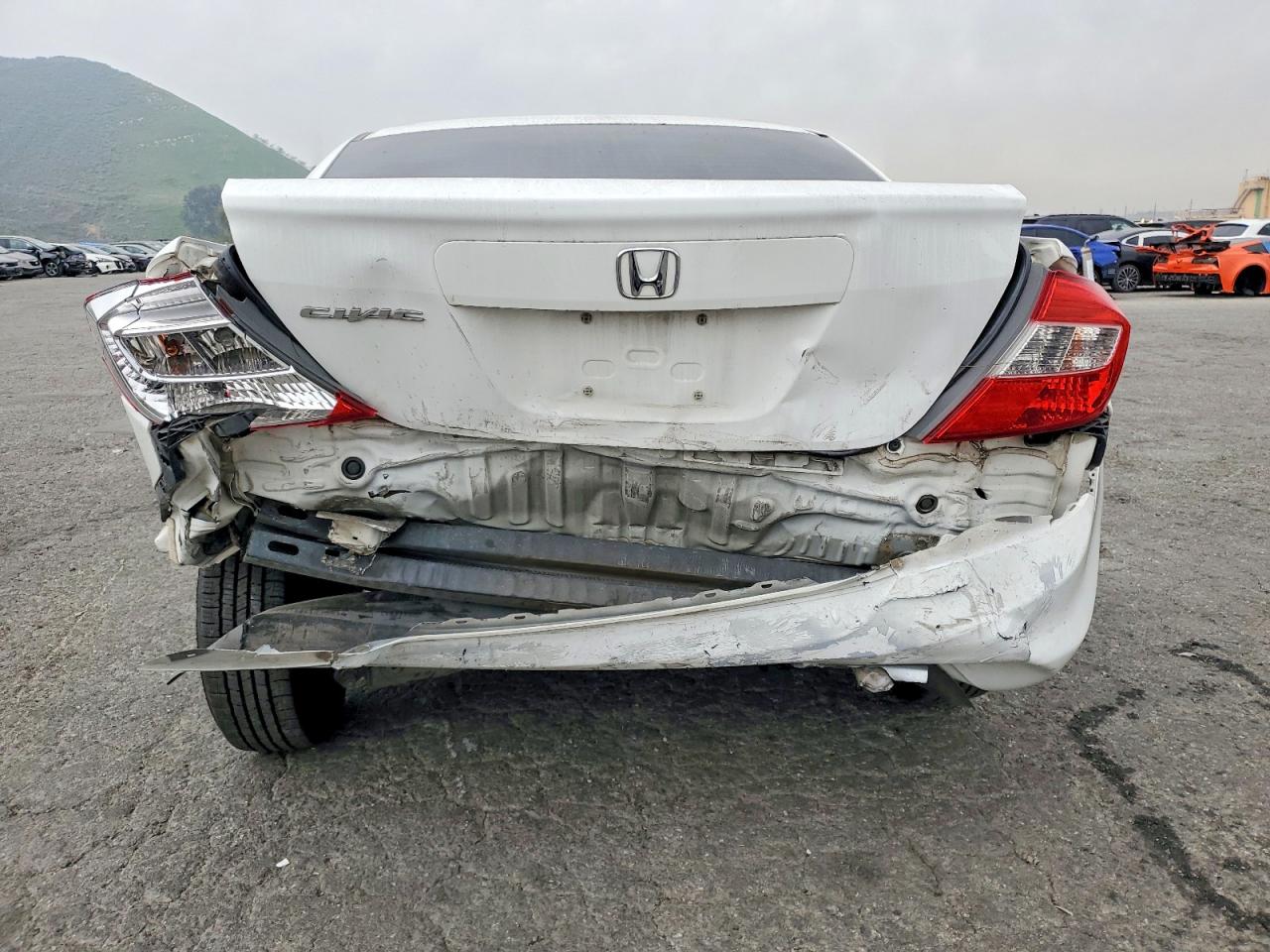 2012 HONDA CIVIC LX photo 6