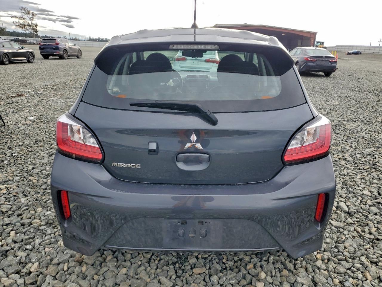 2024 MITSUBISHI MIRAGE ES photo 6