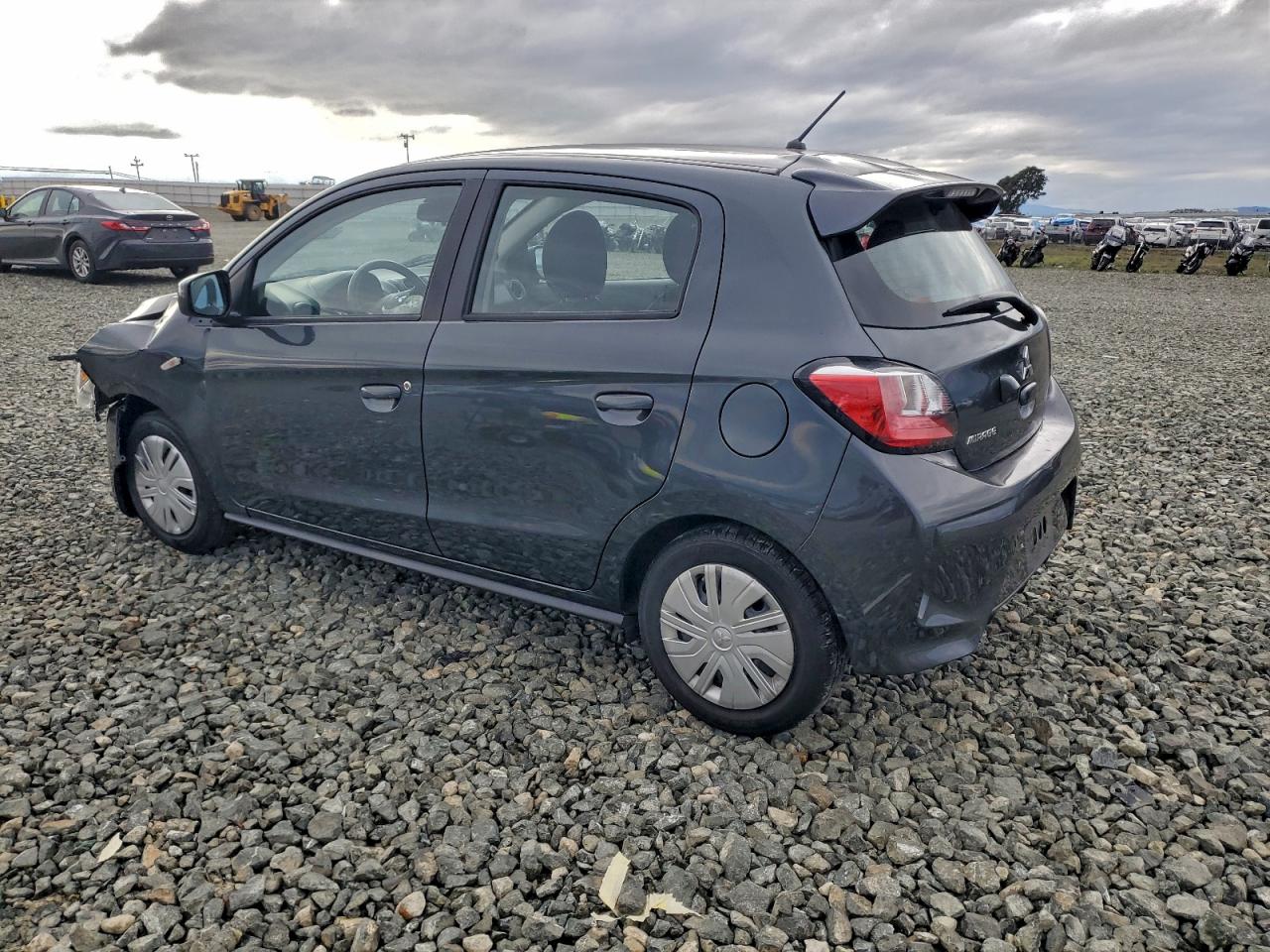 2024 MITSUBISHI MIRAGE ES photo 2