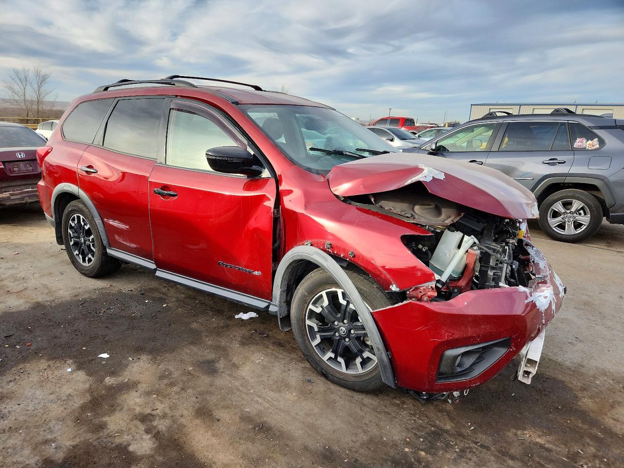 2020 NISSAN PATHFINDER SV photo 4