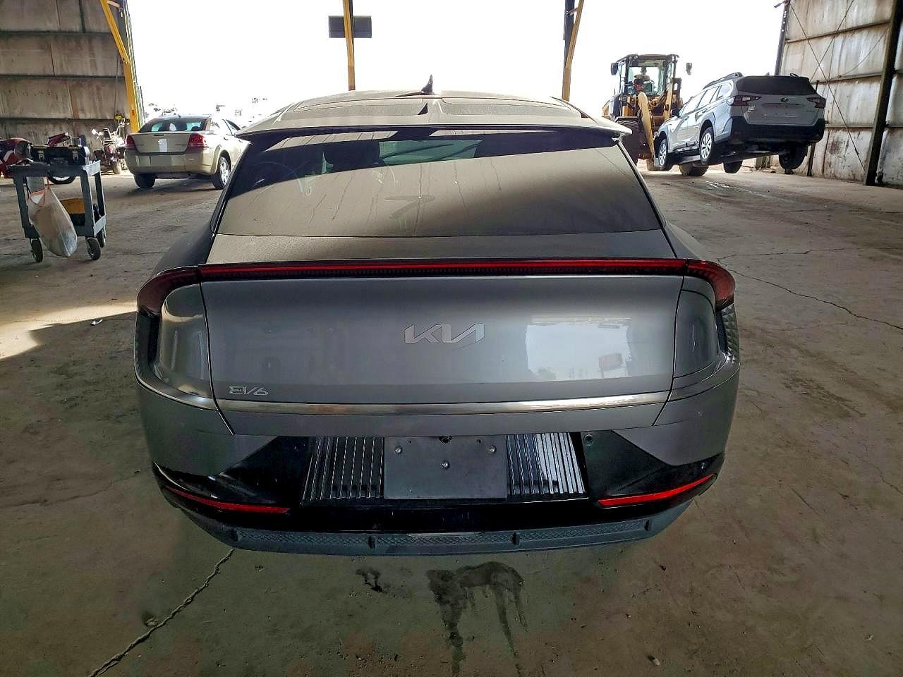 2024 KIA EV6 LIGHT photo 6