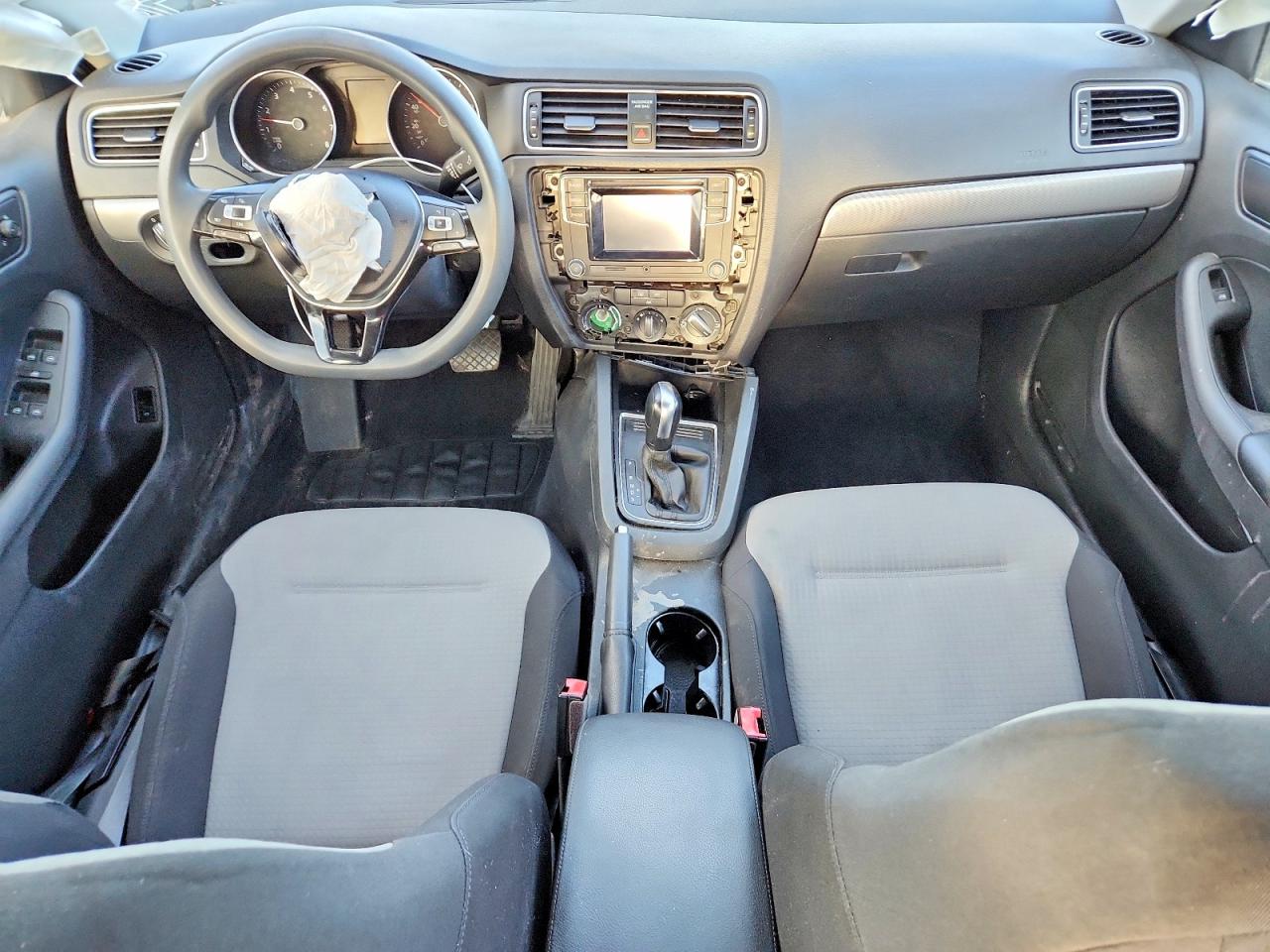 2017 VOLKSWAGEN JETTA S photo 22