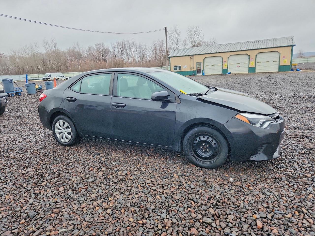 2016 TOYOTA COROLLA L photo 4
