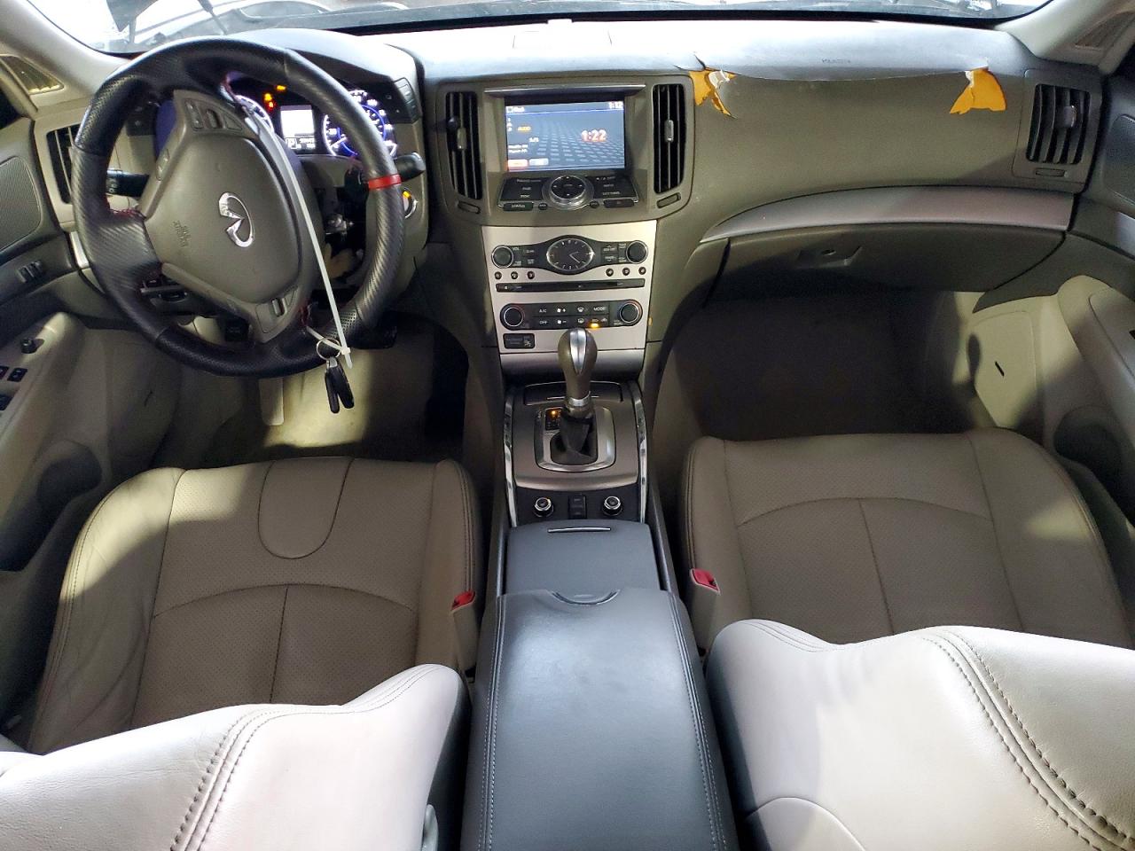 2012 INFINITI G37 photo 8