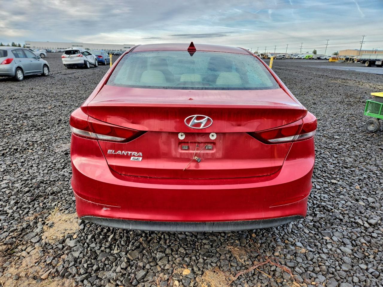 2017 HYUNDAI ELANTRA SE photo 6