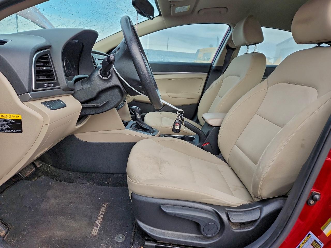 2017 HYUNDAI ELANTRA SE photo 7