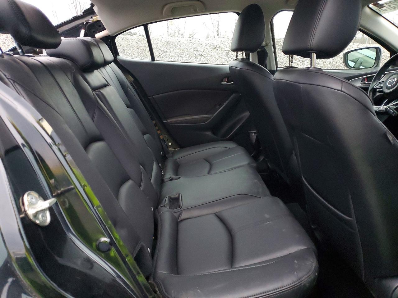 2018 MAZDA 3 TOURING photo 19