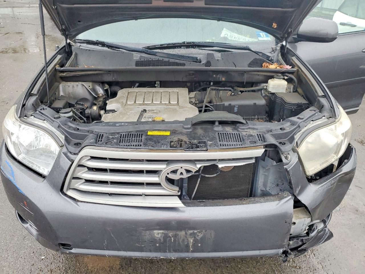 2010 TOYOTA HIGHLANDER photo 11
