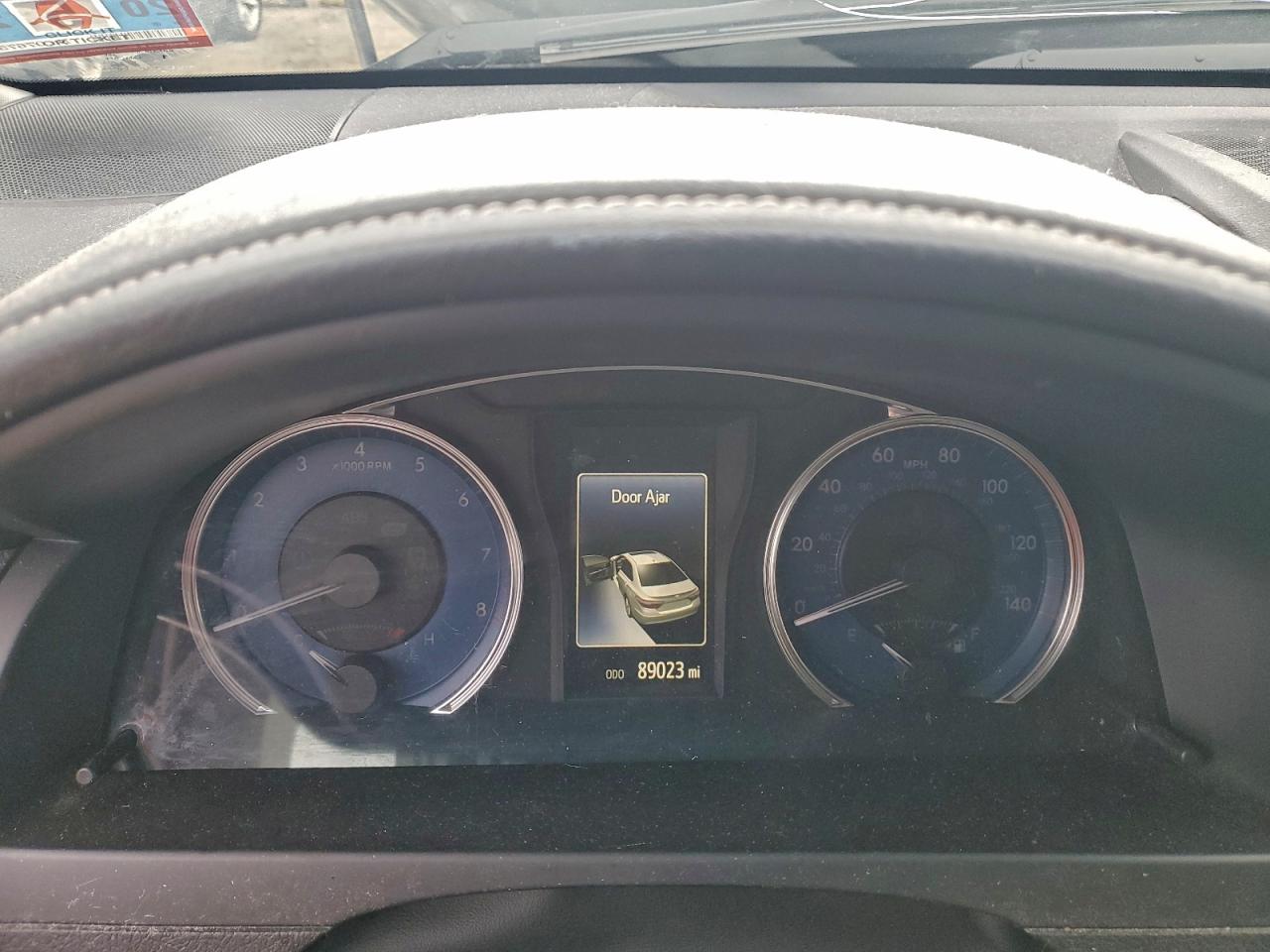 2016 TOYOTA CAMRY LE photo 9