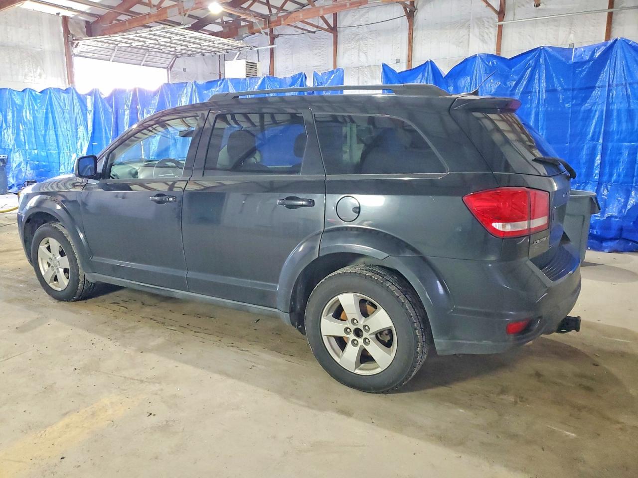 2012 DODGE JOURNEY SXT photo 2