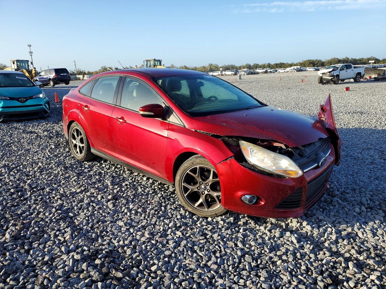 2014 FORD FOCUS SE photo 4