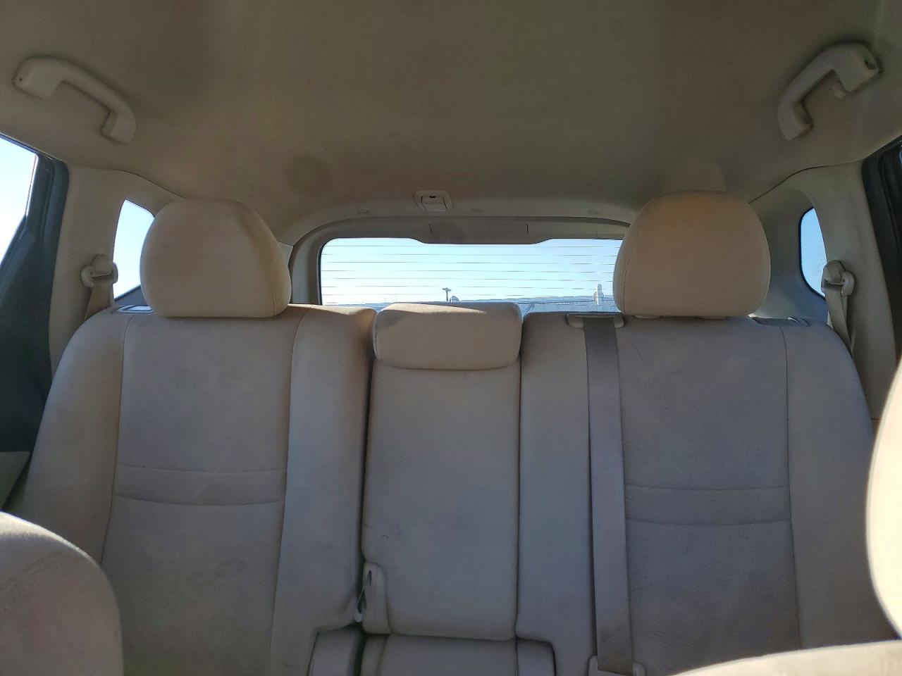 2016 NISSAN ROGUE S photo 10