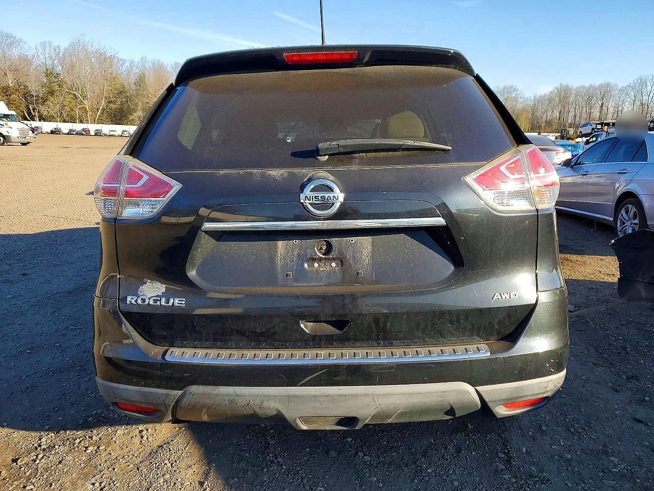 2016 NISSAN ROGUE S photo 6