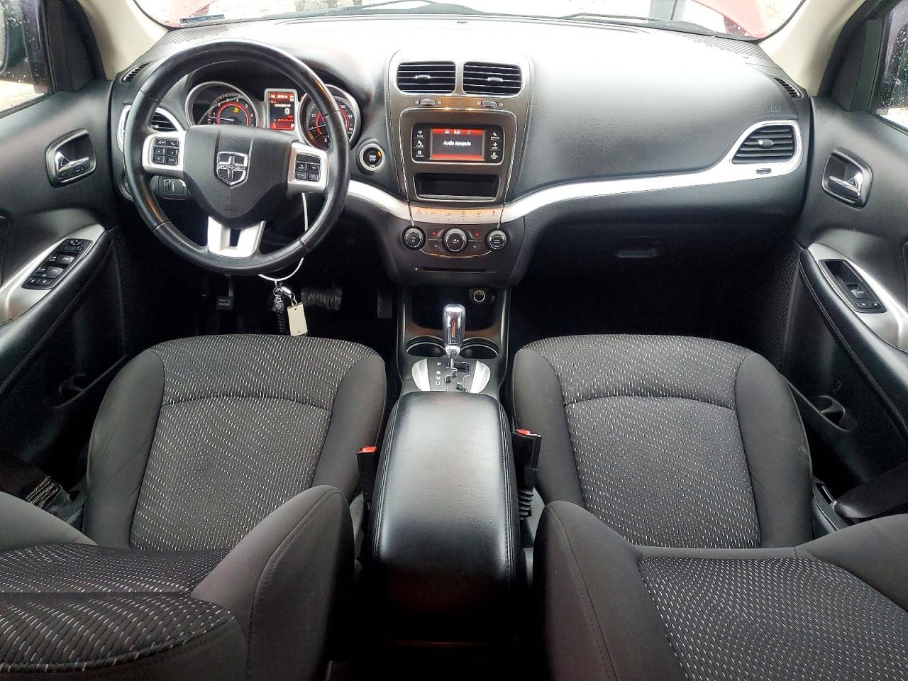 2018 DODGE JOURNEY SE photo 8