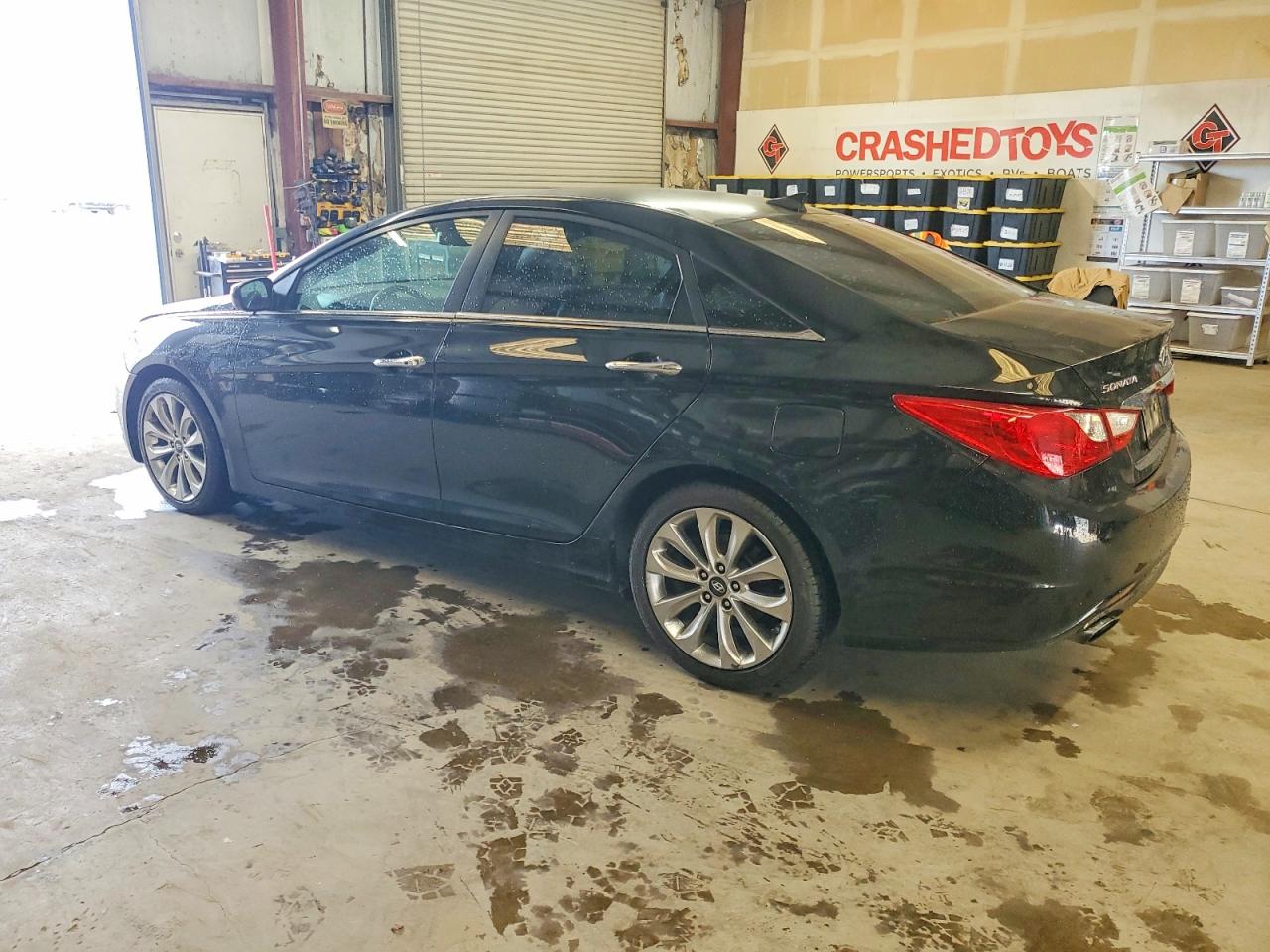 2013 HYUNDAI SONATA SE photo 2