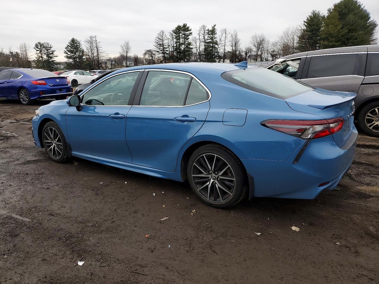 2023 TOYOTA CAMRY SE NIGHT SHADE photo 2