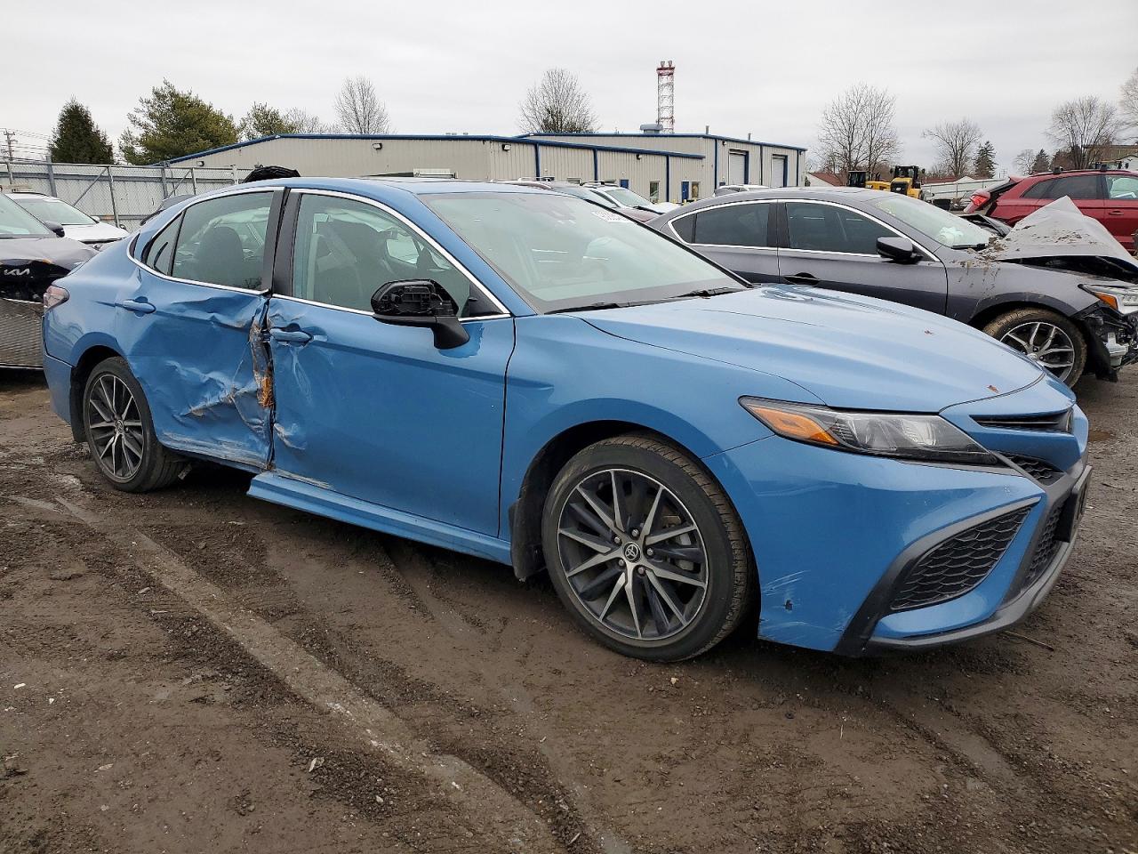 2023 TOYOTA CAMRY SE NIGHT SHADE photo 4