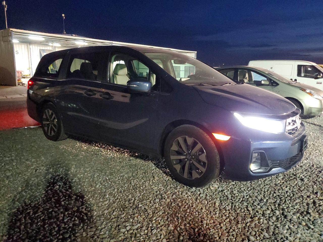 2026 HONDA ODYSSEY EXL photo 4