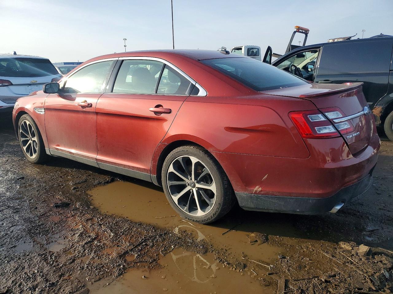 2014 FORD TAURUS SEL photo 2