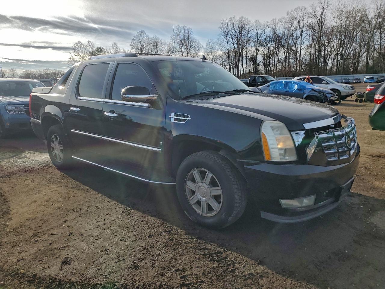2007 CADILLAC ESCALADE EXT photo 4